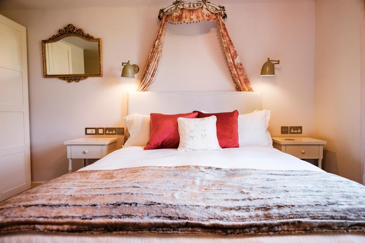 The Bower Inn บริดจ์วอเตอร์ ภายนอก รูปภาพ A bedroom at the hotel