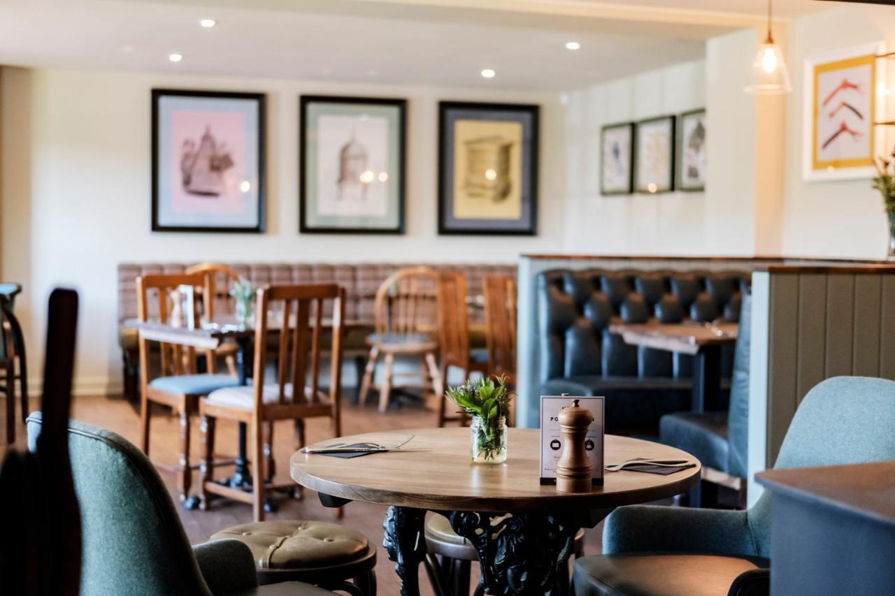 The Bower Inn บริดจ์วอเตอร์ ภายนอก รูปภาพ The interior of the restaurant