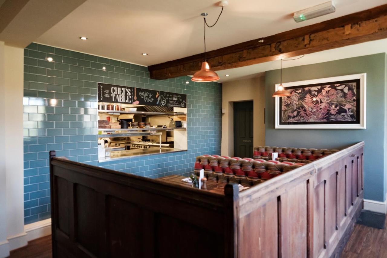 The Bower Inn บริดจ์วอเตอร์ ภายนอก รูปภาพ Interior of the restaurant